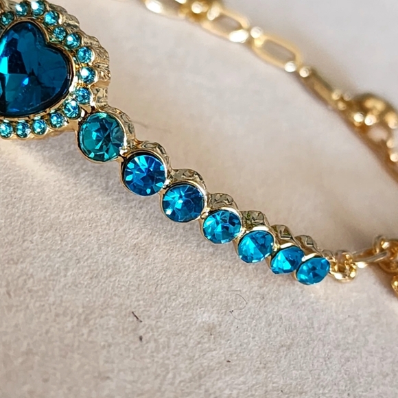 Gold Heart Bracelet with Turquoise Crystal Stones and Heart Charms - Picture 7 of 10